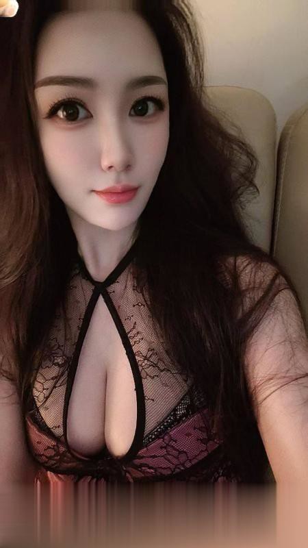 吴中天然大胸少妇