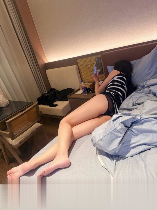 胶州小妹喜欢扮演
