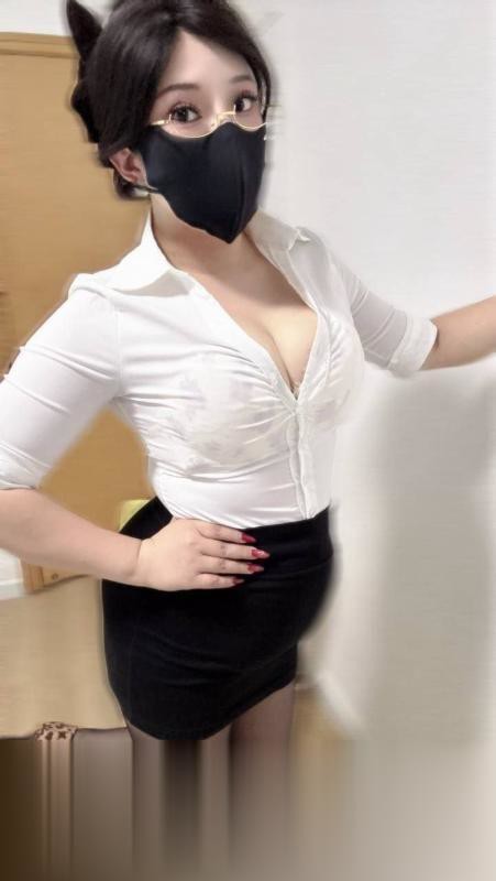 外滩E奶少妇